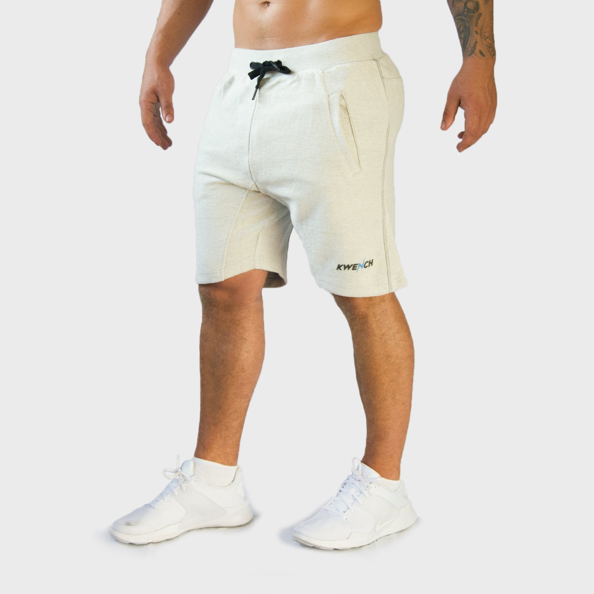 Vigor Shorts | White